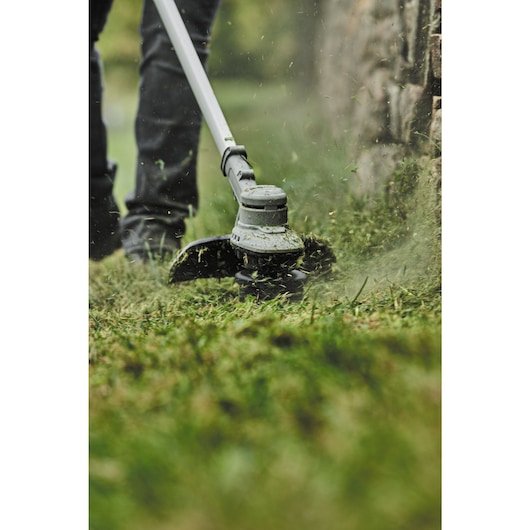 18V XR String Trimmer -  1x 5.0Ah