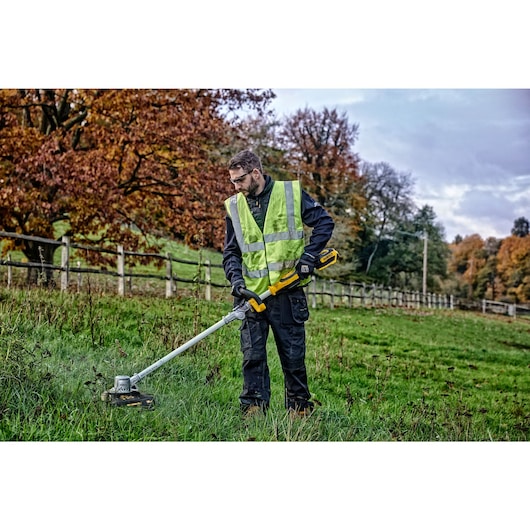 18V XR String Trimmer -  1x 5.0Ah