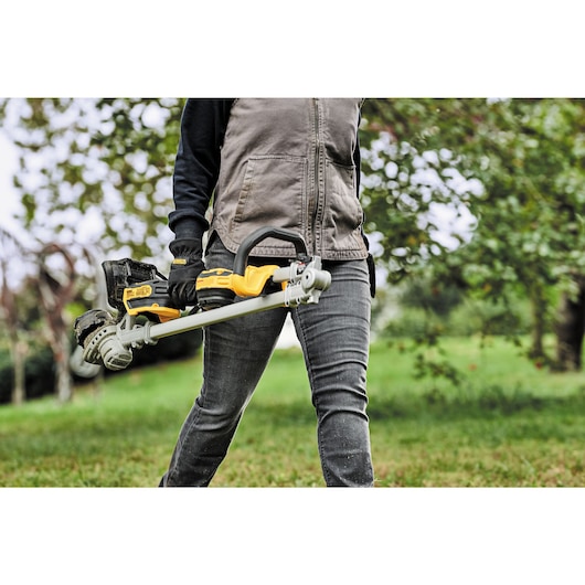 18V XR String Trimmer -  1x 5.0Ah