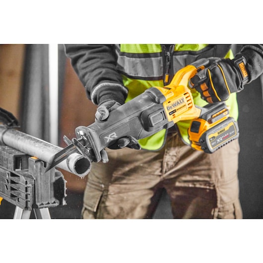 18V XR Reciprocating Saw With FLEXVOLT ADVANTAGE - 1 X 6Ah