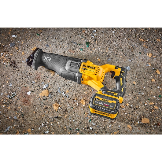 18V XR Reciprocating Saw With FLEXVOLT ADVANTAGE - 1 X 6Ah